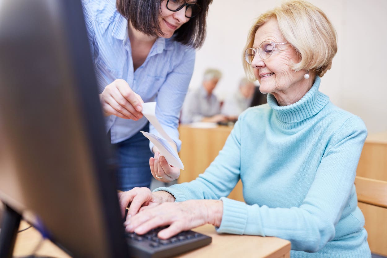 helping elderly customers use technology